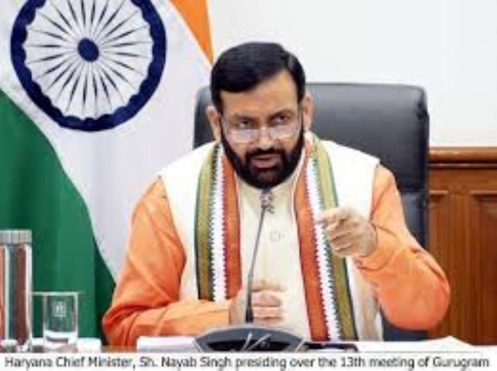 A large silo should be built between Shahbad and Ambala for storing food grains  Chief Minister